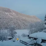 Zöhrer - Wohnen Am Wasser Apartment Weissensee