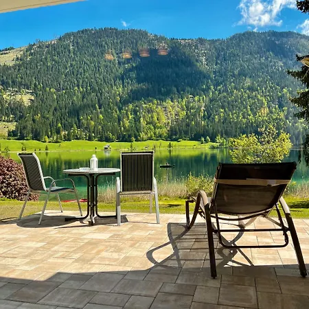 Zoehrer - Wohnen Am Wasser *