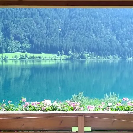 Zoehrer - Wohnen Am Wasser Lägenhet