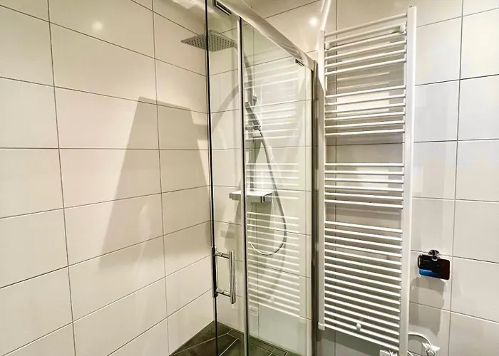 Zöhrer - Wohnen Am Wasser