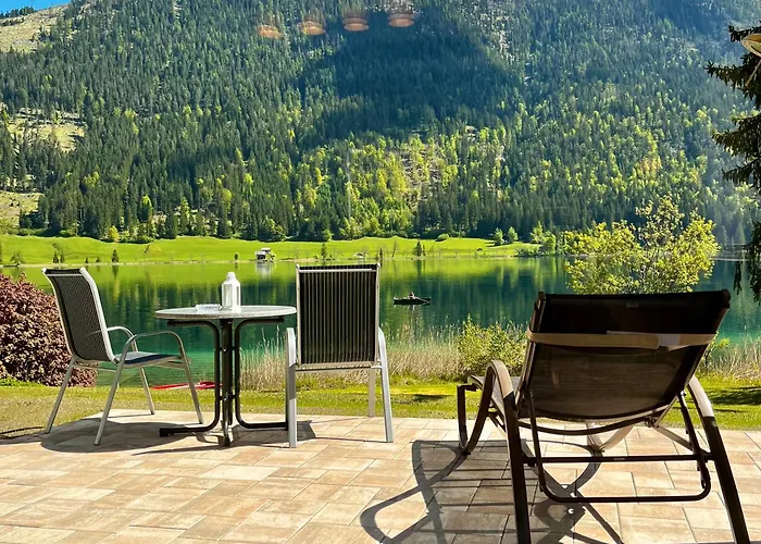 Zöhrer - Wohnen Am Wasser *